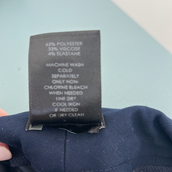 Ann Taylor Modern Navy Dress Pant Sz 6P - Picture 4 of 4